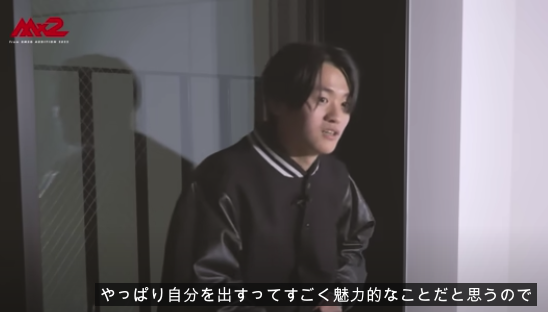 マーゼル海龍がミッションミッションでインタビューに答えている画像