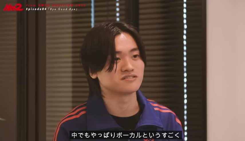 KAIRYUがインタビューに答えている画像
