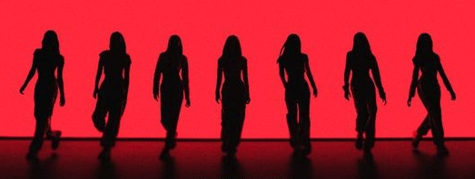 BABYMONSTER7人が並んでいる画像