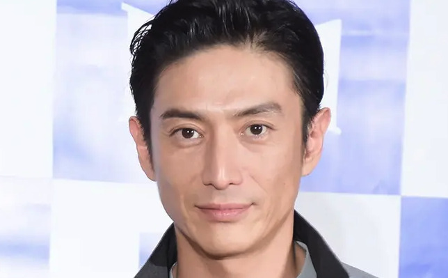 伊勢谷友介の顔UP画像