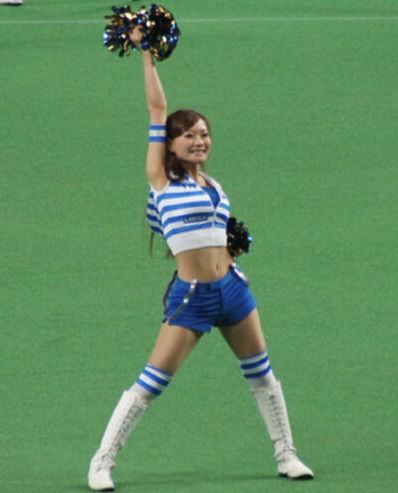 野間えりかファイターズガール時代の画像