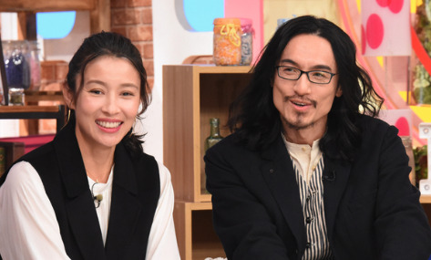 水野美紀と唐橋充さんのが行列のできる法律相談所の出演している画像
