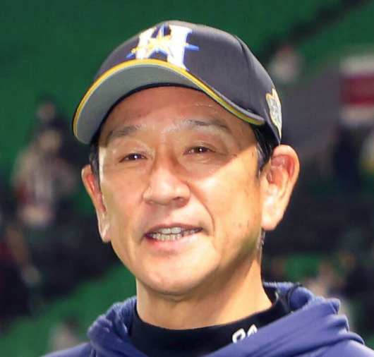 栗山監督の画像