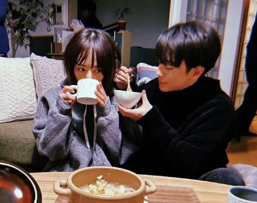 佐藤健と井上真央の画像