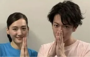 綾瀬はるかと佐藤健の画像