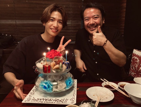 志尊淳と叔父、宮崎歩との画像