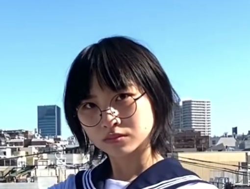 新しい学校のリーダーズSUZUKAの画像
