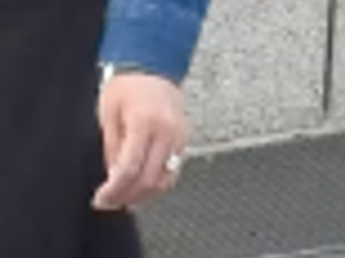 深キョン指輪アップ画像