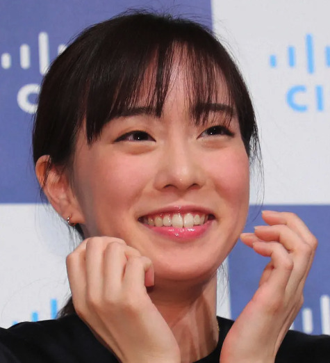 石川佳純の顔UP画像