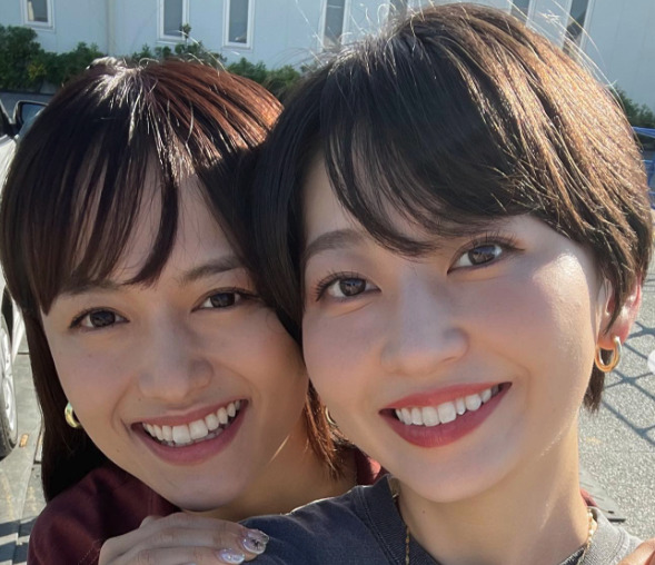 iriと鈴木真海子の画像