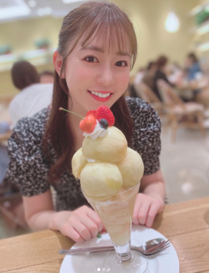多田愛佳とパフェの画像