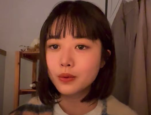 吉成亜美の画像