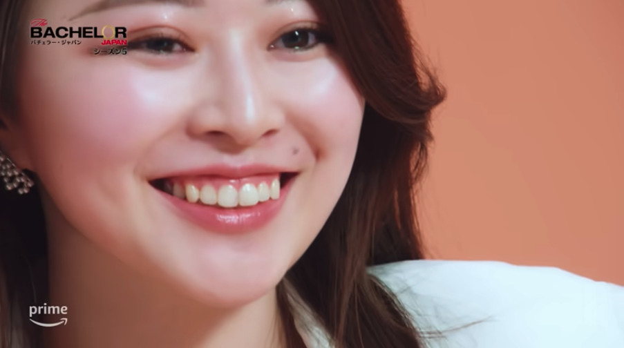 バチェラー5出演尾崎真衣の画像