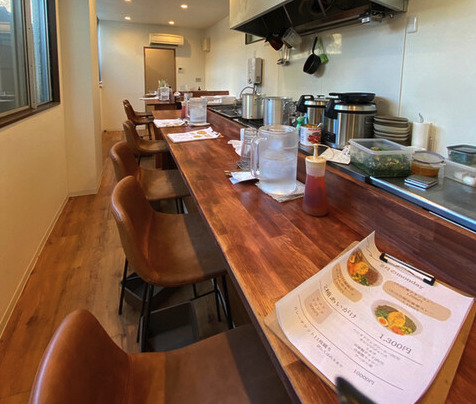 バチェラー出演の大内悠里が経営する店の画像