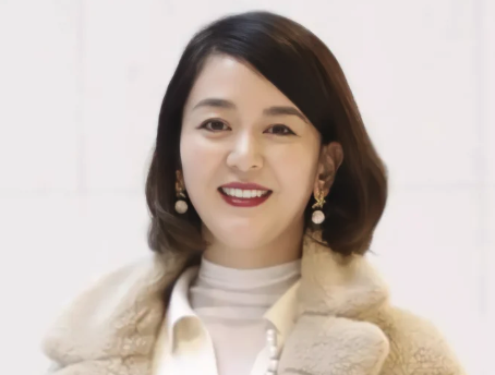 木原誠二の妻、郁子の画像