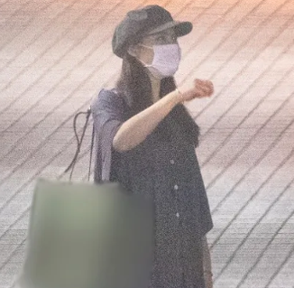 土屋太鳳がマスクしている画像