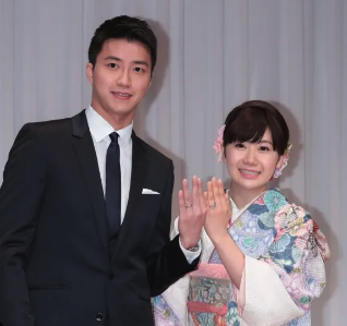 江宏傑と福原愛結婚会見の画像