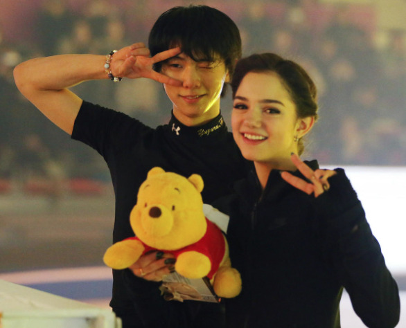 メドベージェワと羽生結弦の画像