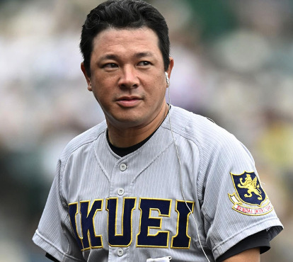 仙台育英須江監督の画像