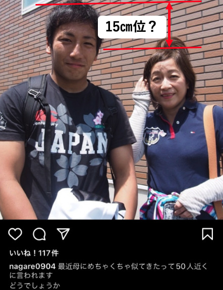ラグビー日本代表流大選手と母親の身長差画像