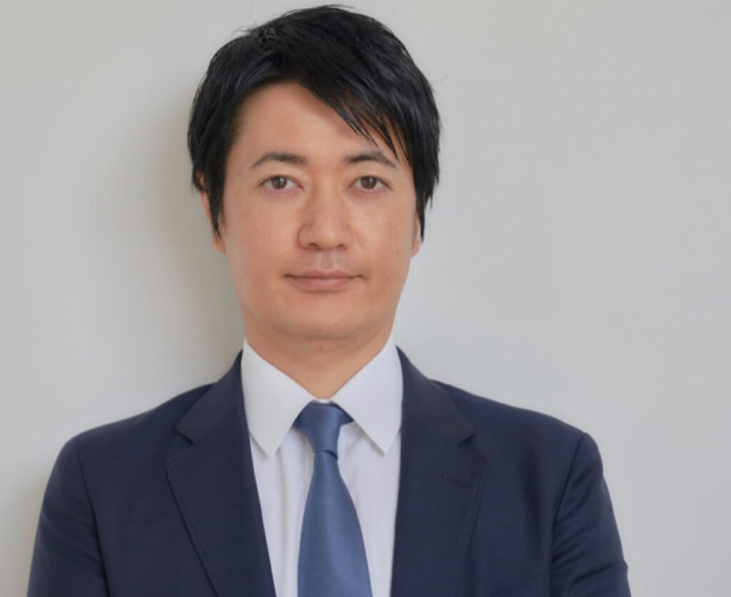 加藤鮎子の旦那の角田賢明の画像
