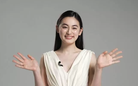 可愛い八木莉可子の画像