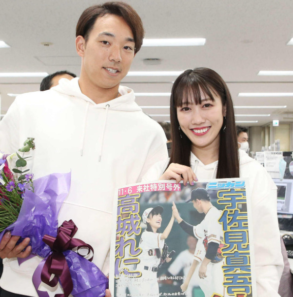 高城れにと宇佐美の画像