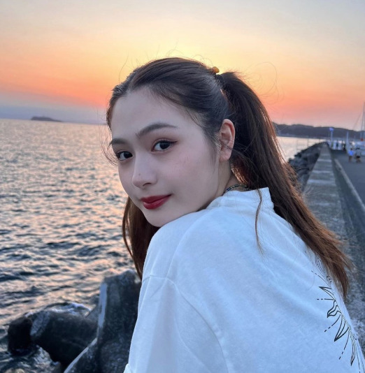 椎名亜美の画像